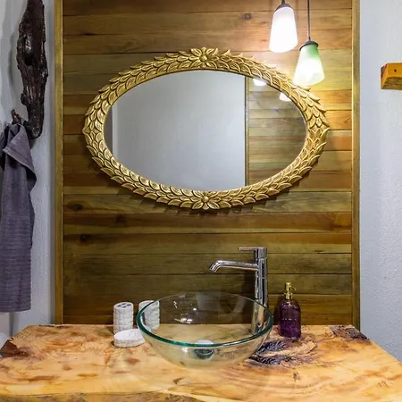 Spacious With Pool & Veranda, Nature Retreat Kaş